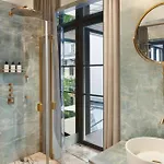 H15 Palace, A Luxury Collection Hotel, Hotell