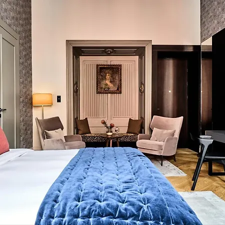 Hotel H15 Luxury Palace - Destigo