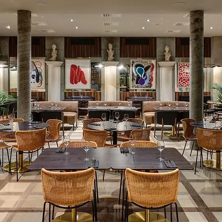 Hotel H15 Luxury Palace - Destigo
