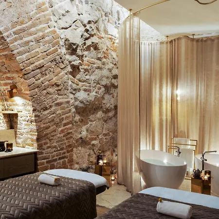 H15 Palace, A Luxury Collection Hotel, 5* クラクフ