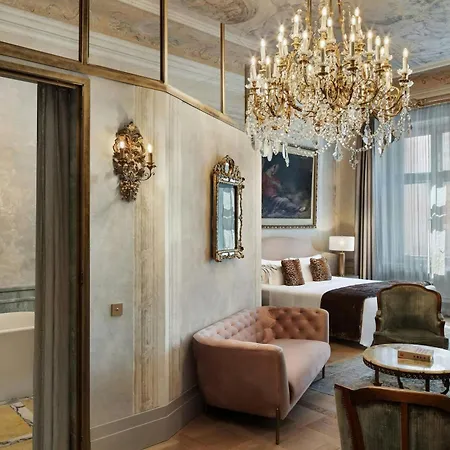 H15 Palace, A Luxury Collection Hotel, Hotel Krakov