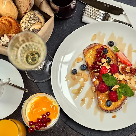 H15 Palace, A Luxury Collection Hotel, Hotel 5*