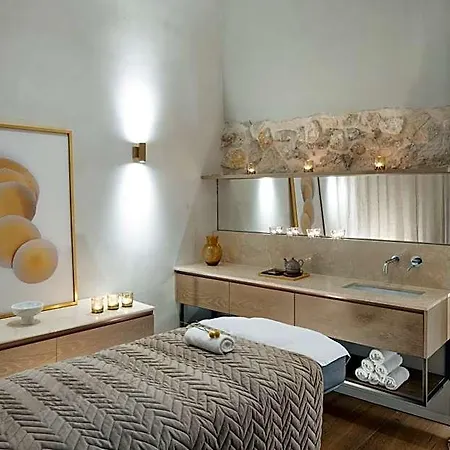 H15 Palace, A Luxury Collection Hotel, 5*
