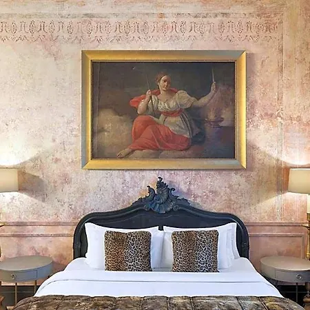 H15 Palace, A Luxury Collection Hotel,