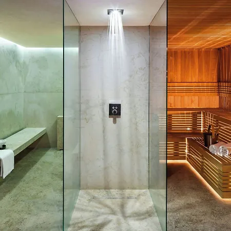 H15 Palace, A Luxury Collection Hotel, Hotel