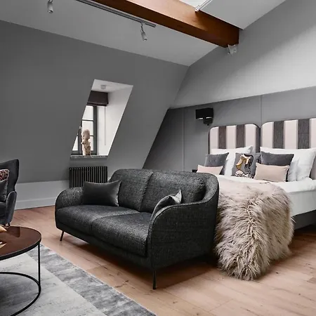 H15 Luxury Palace - Destigo Cracovia